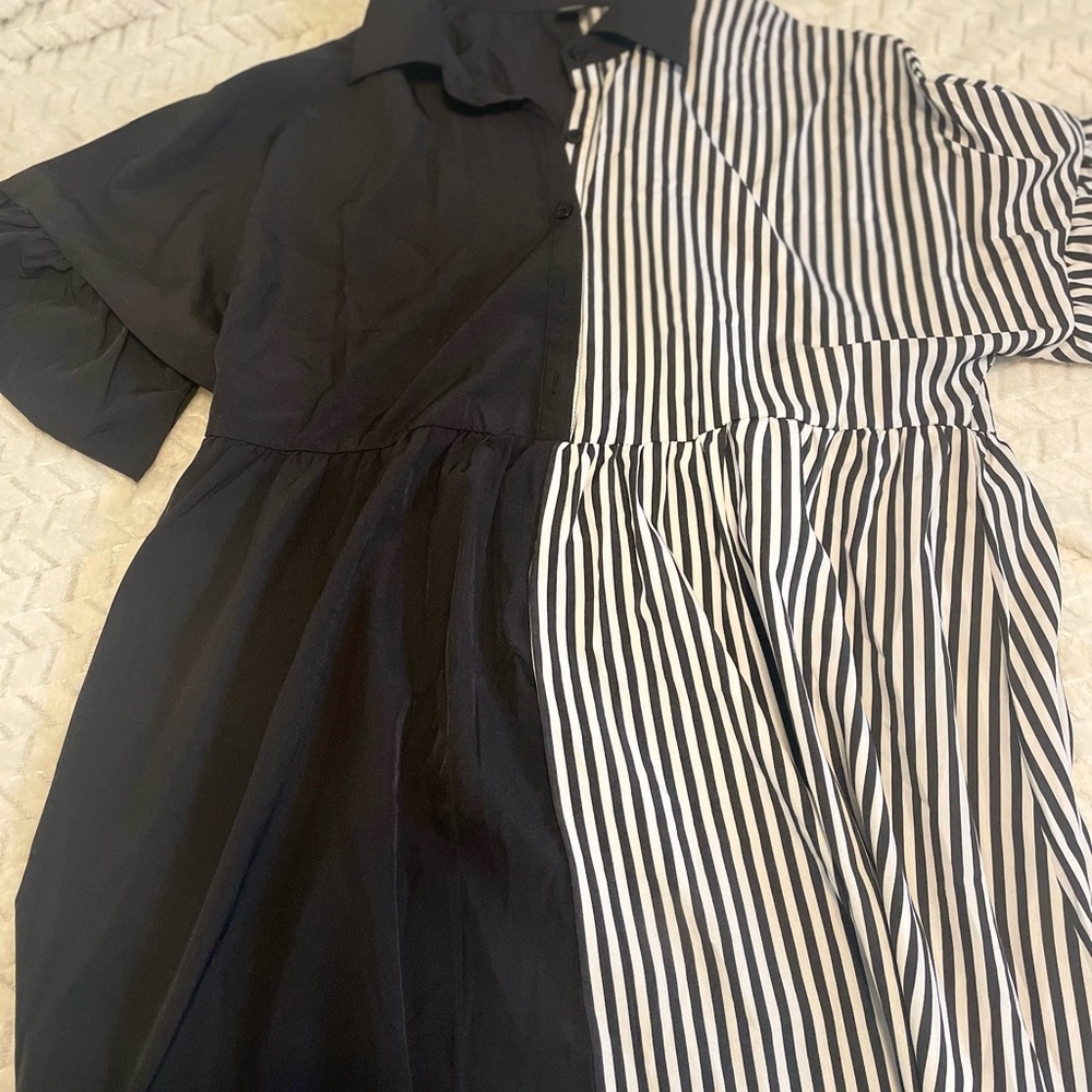 SHEIN Monochrome Button-Up Shirt